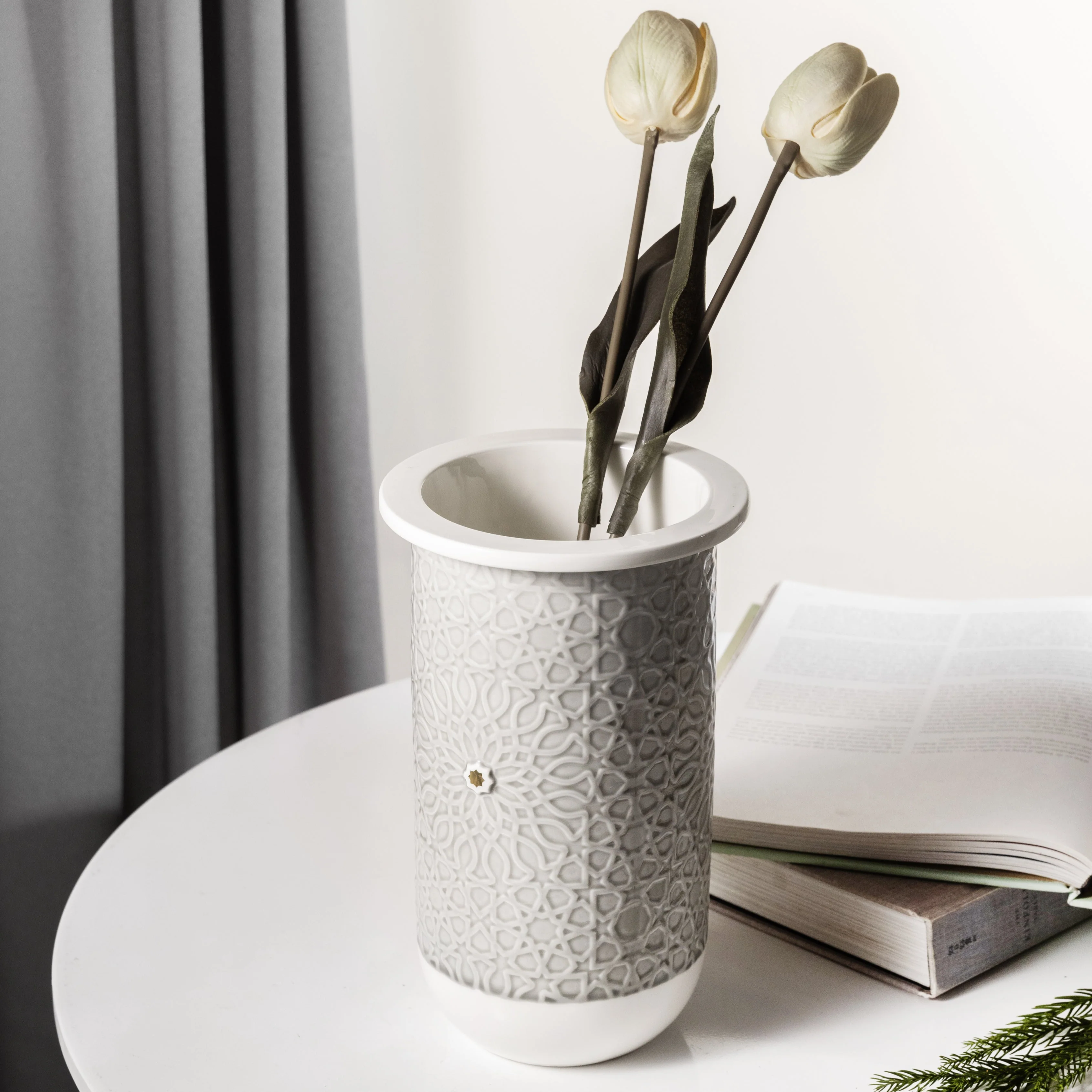 Asala - Large Decorative Vase - Grey & Gold