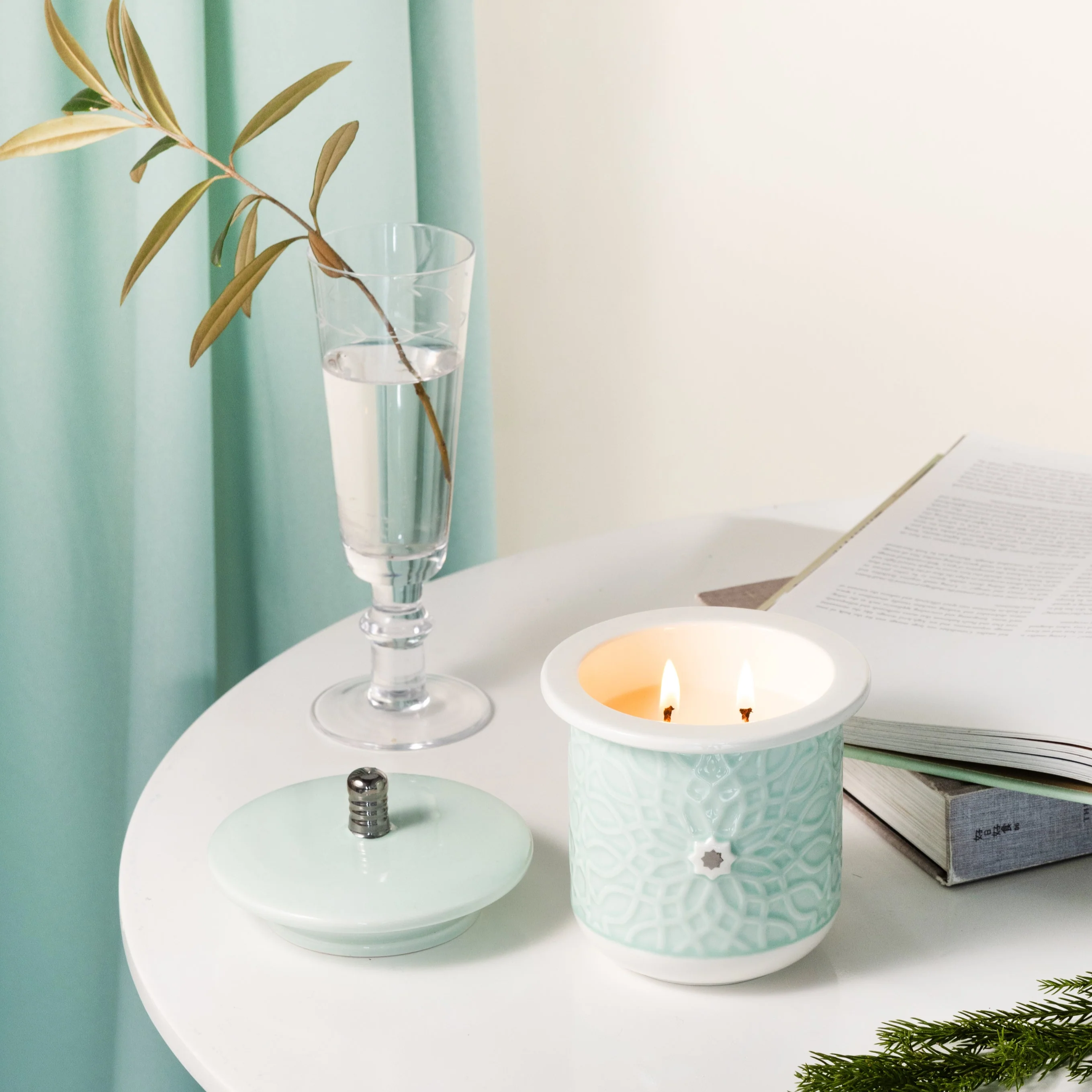 Asala - Medium Candle| Citrus Sunrise - Teal  & Silver - Image 3