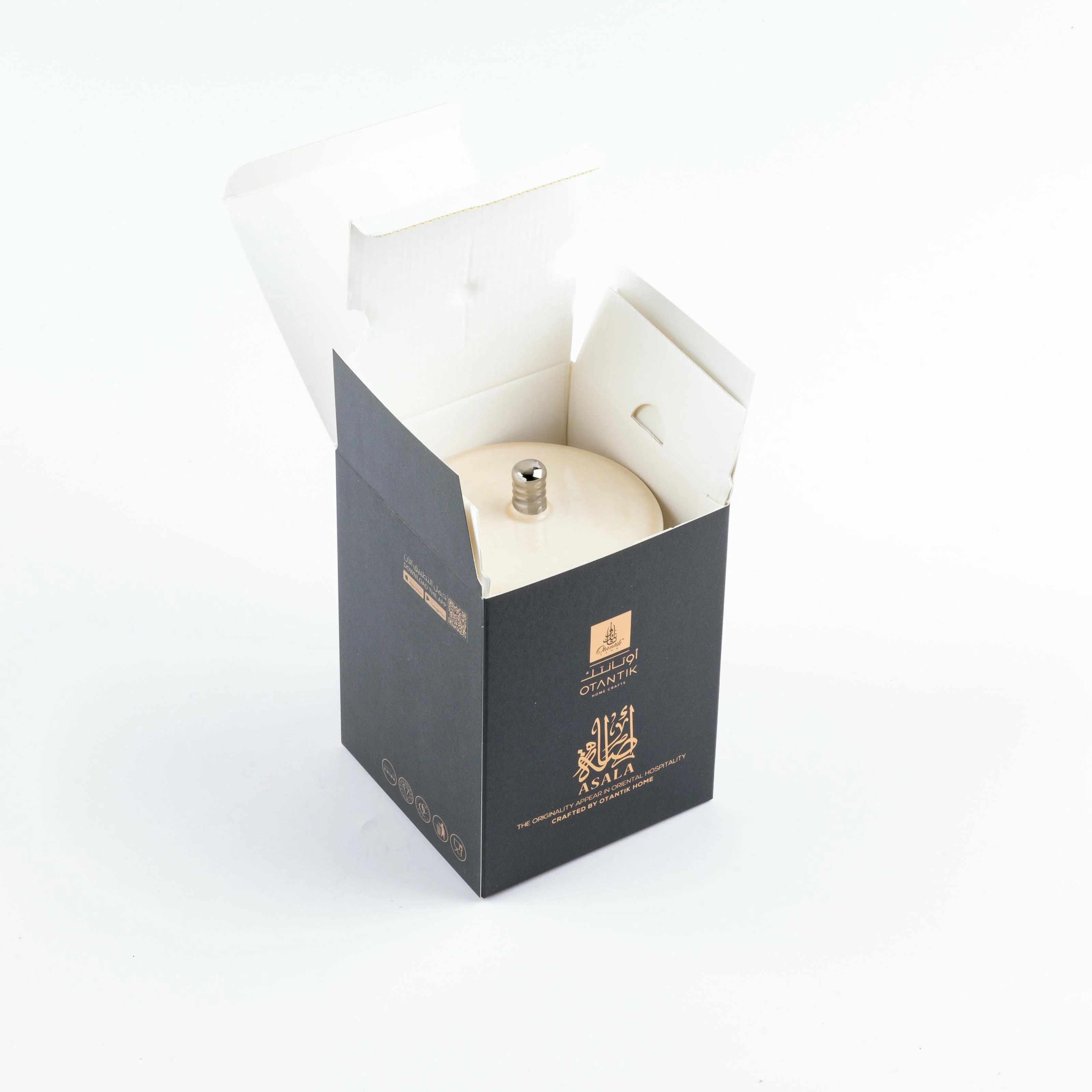 Asala - Medium Candle| Smoky Ember - Beige  & Silver - Image 5