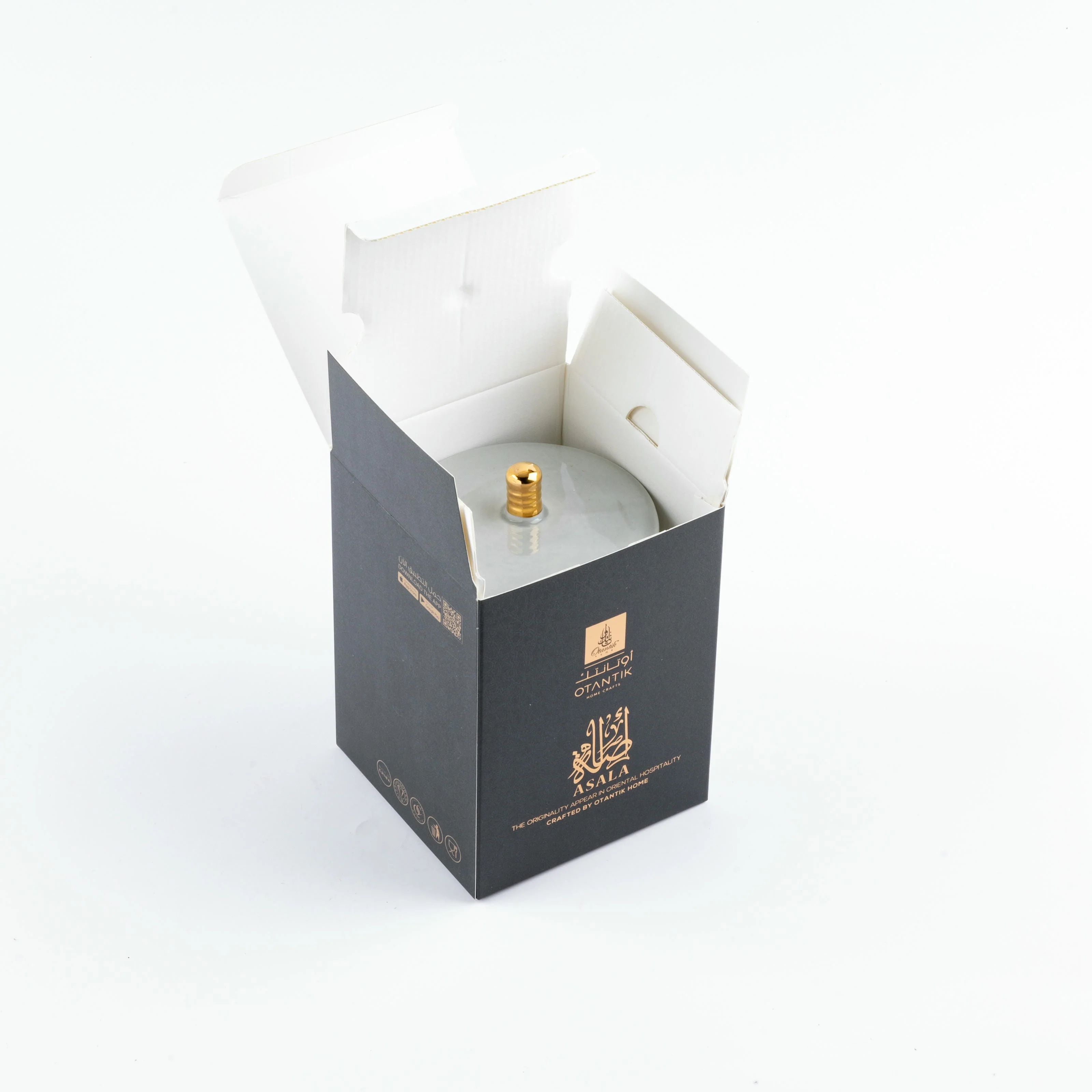 Asala - Medium Candle| Wild Cedarberry - Grey & Gold - Image 5