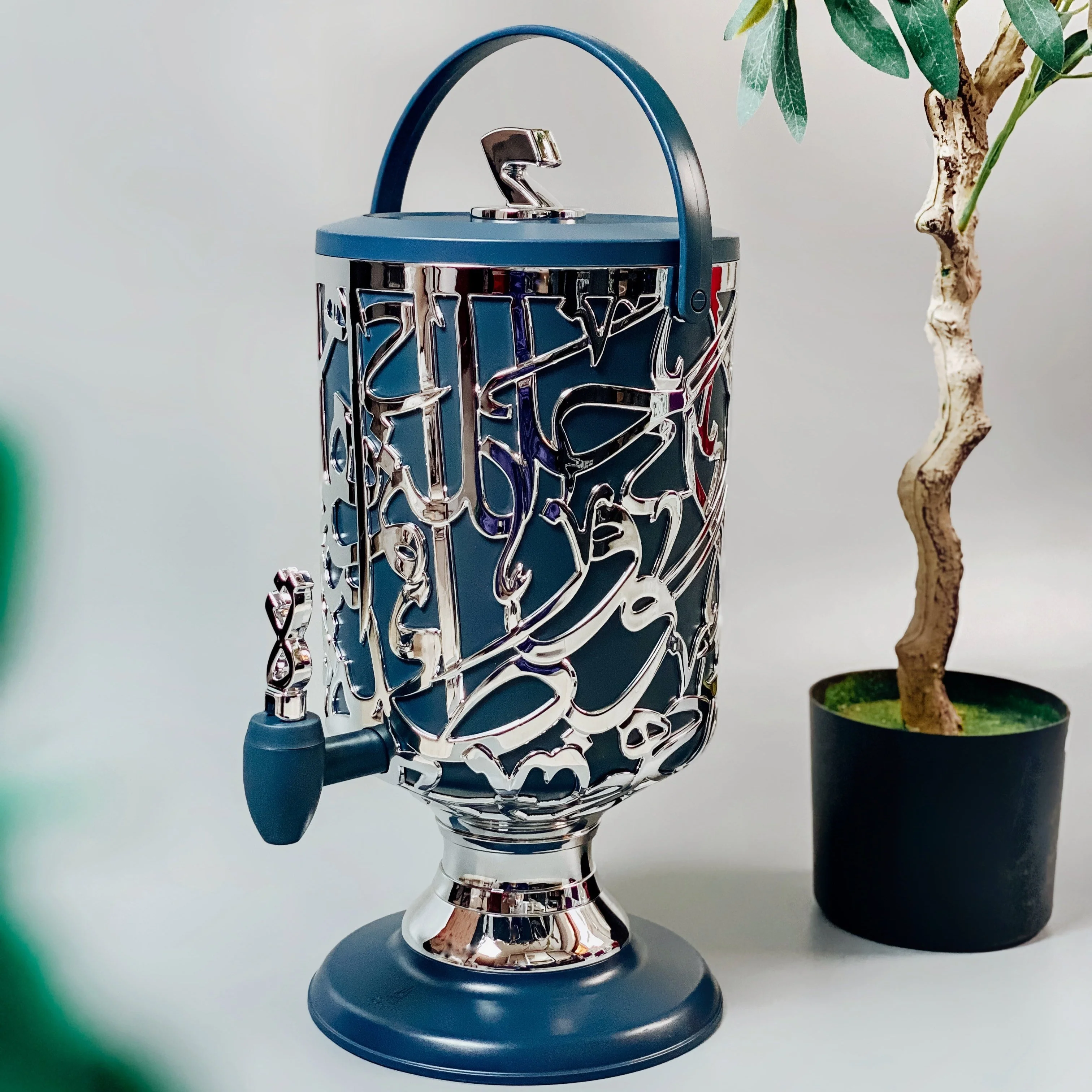 Diwan - 3 Liters Cold Beverage Dispenser - Dark Blue & Silver - Image 2
