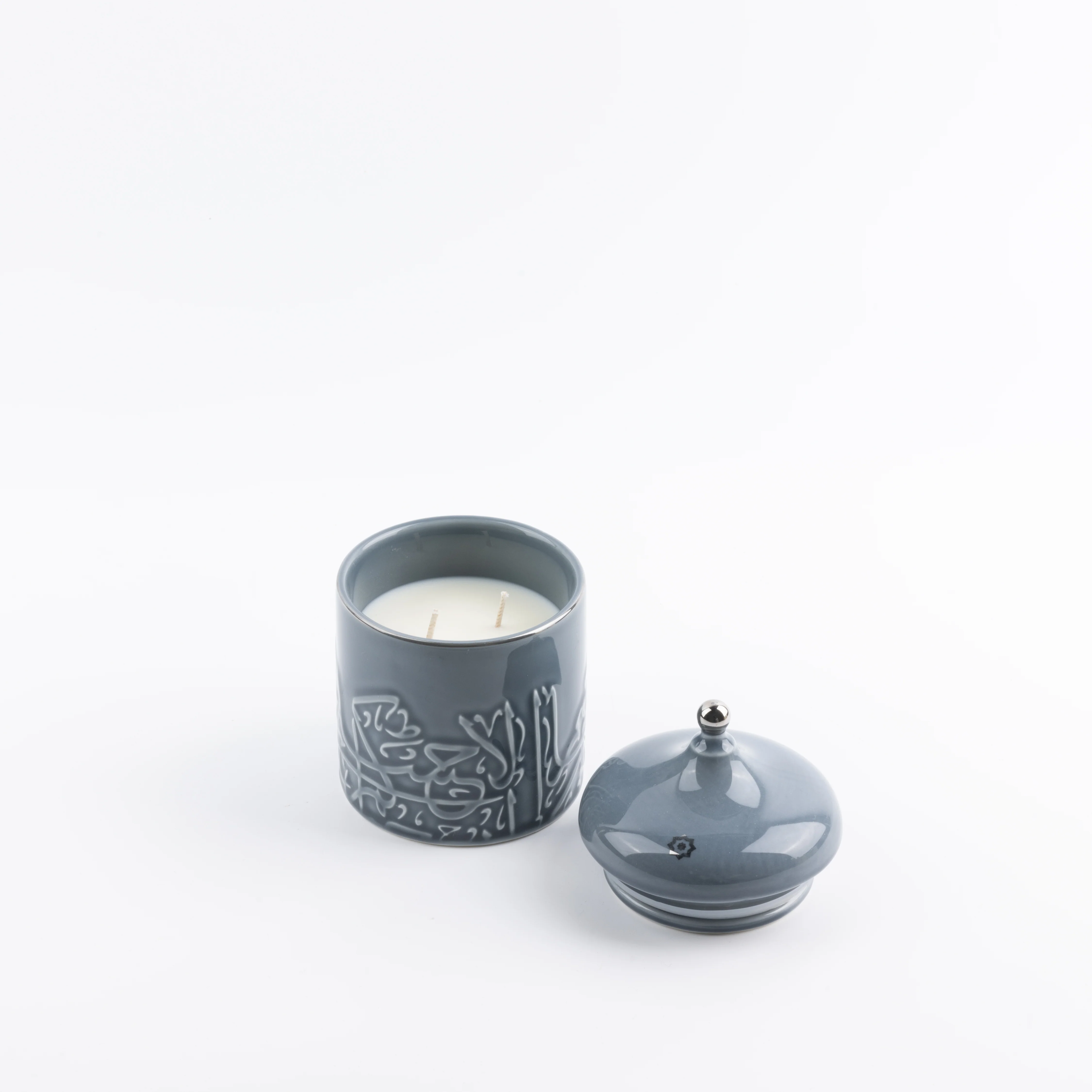 Jiwar -  Medium Candle| Minty Wood - Haze Blue & Silver - Image 5