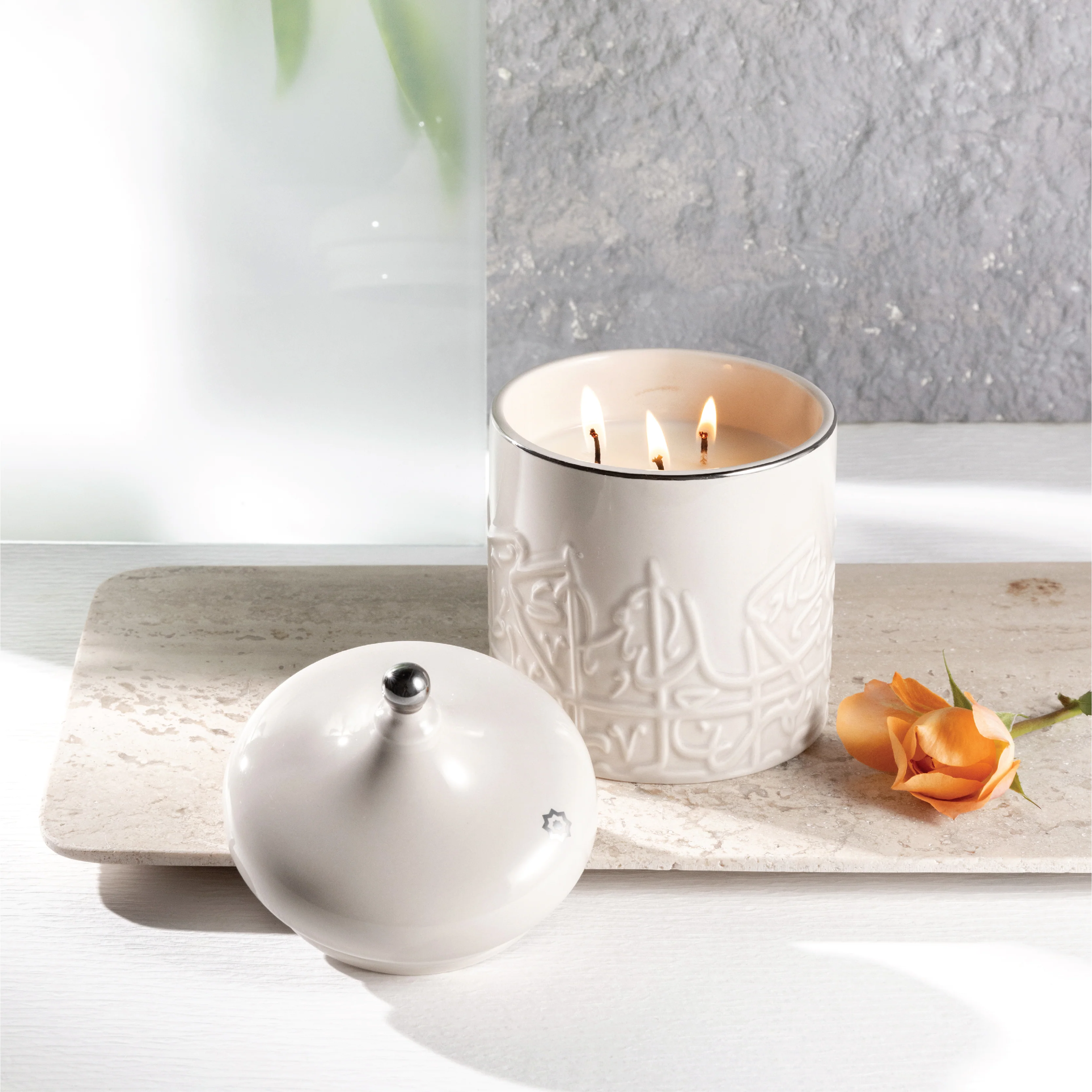 Jiwar -  Large Candle| Earthy Patchouli- Beige & Silver - Image 2