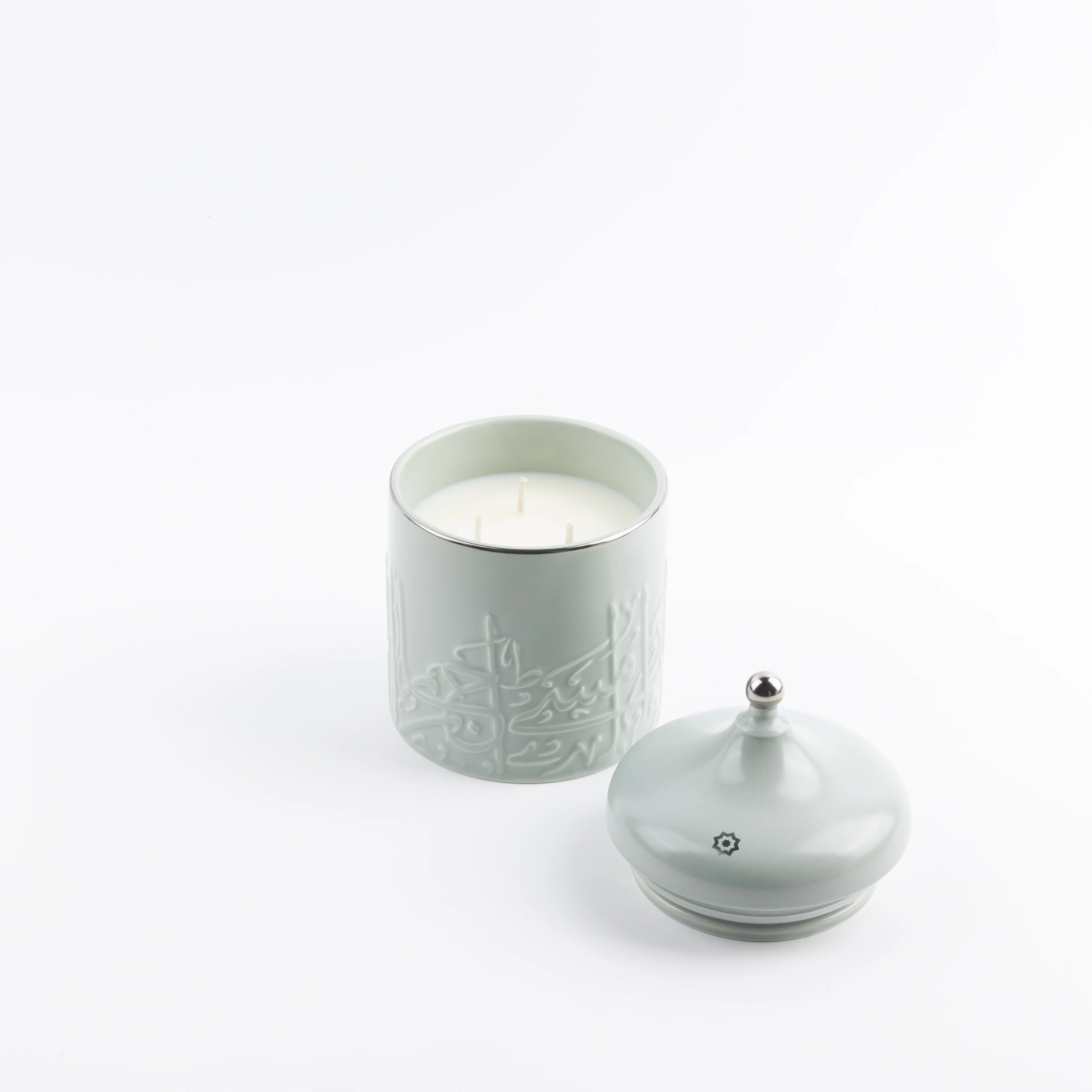 Jiwar -  Large Candle| Sea Rose - Mint Green & Silver - Image 5