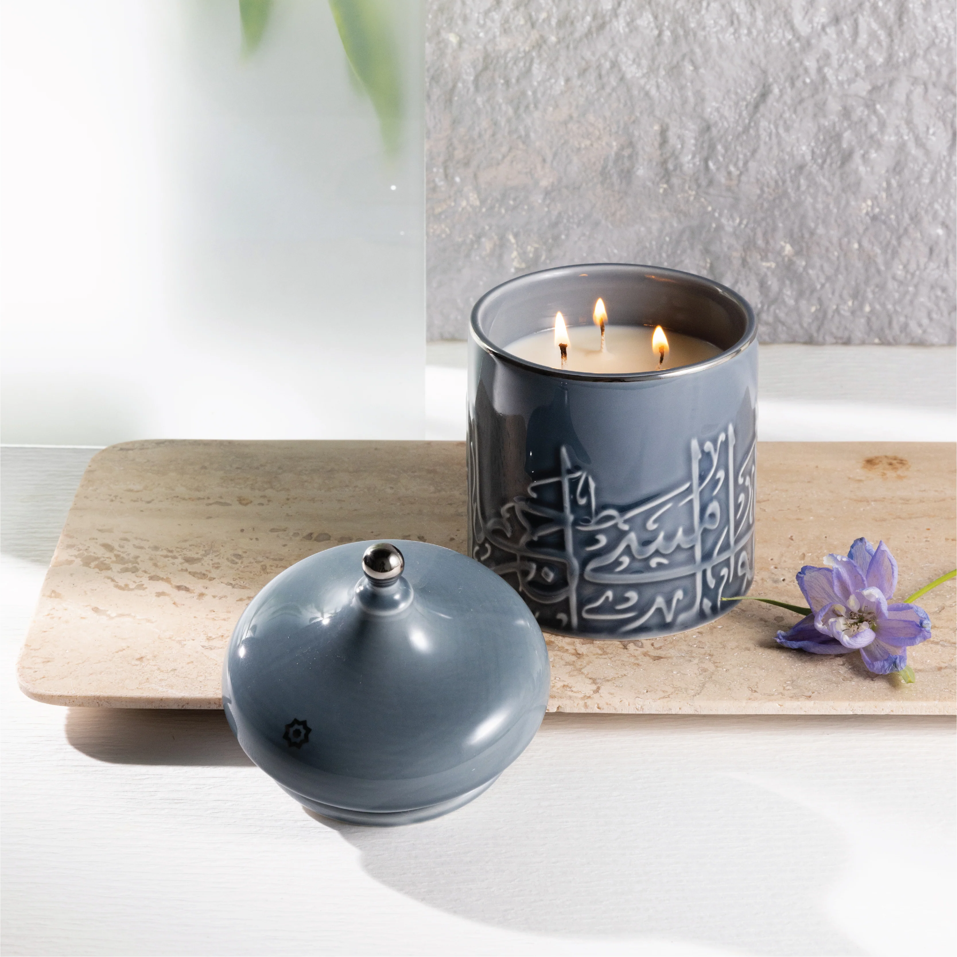 Jiwar -  Large Candle| Minty Wood - Haze Blue & Silver - Image 2