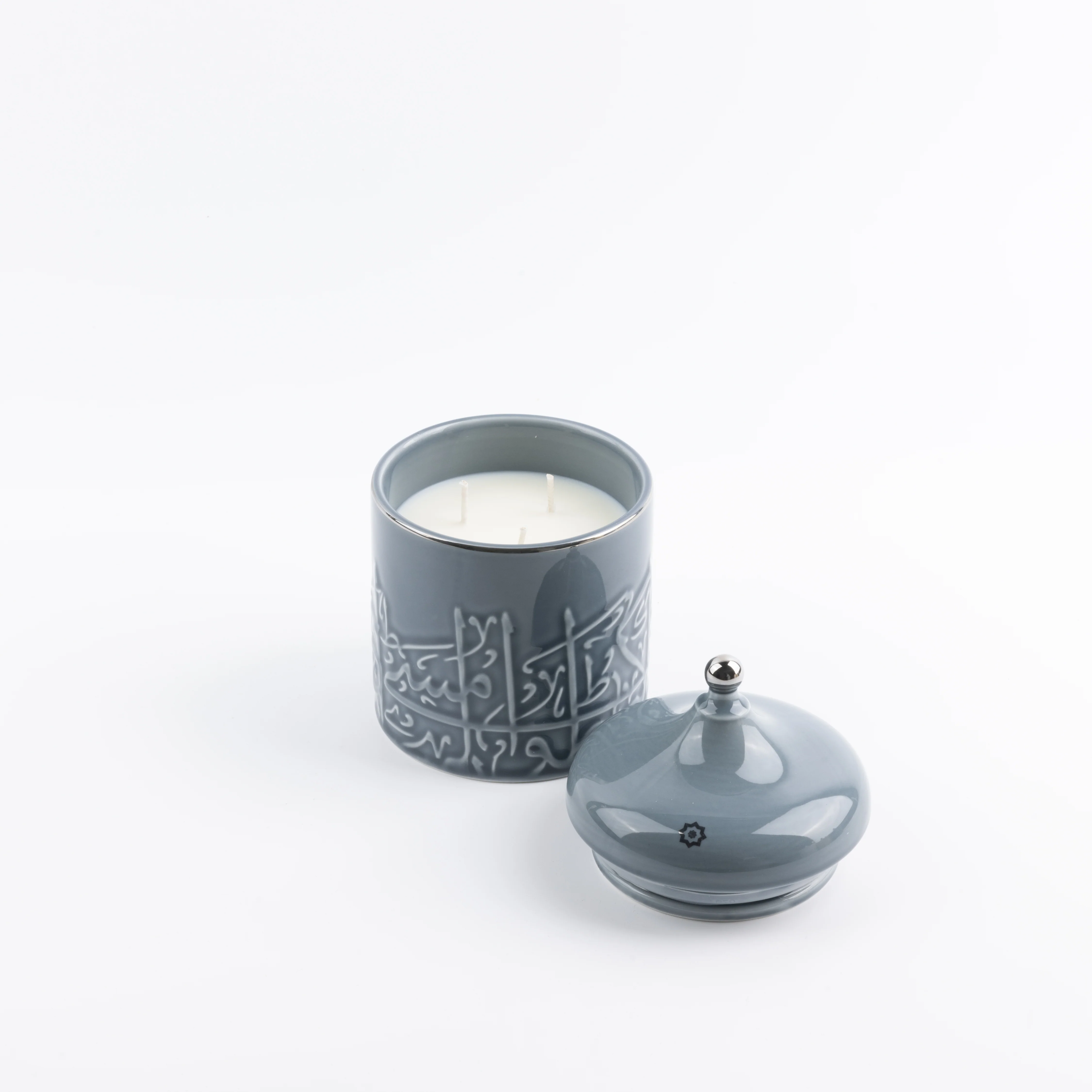 Jiwar -  Large Candle| Minty Wood - Haze Blue & Silver - Image 5