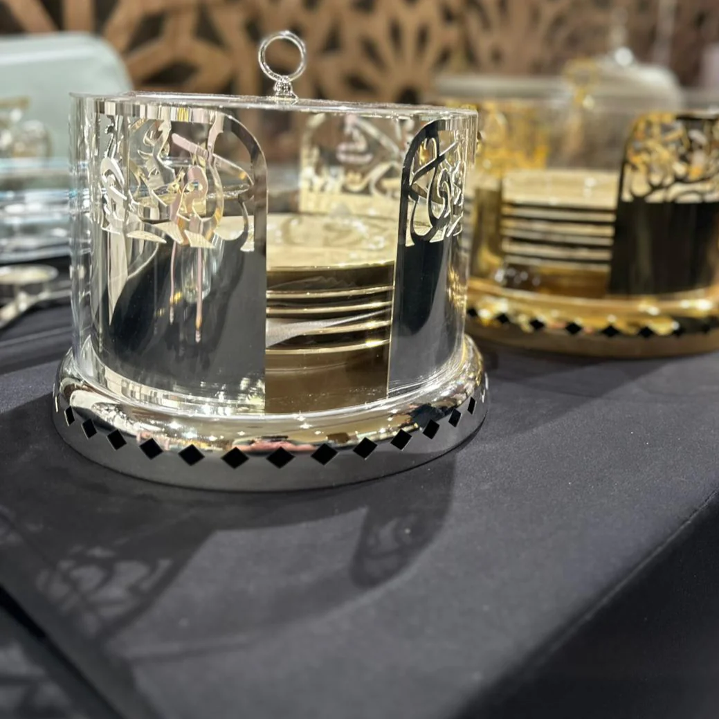 Jiwar - Small Sleek Plate Stand - Silver - Image 4