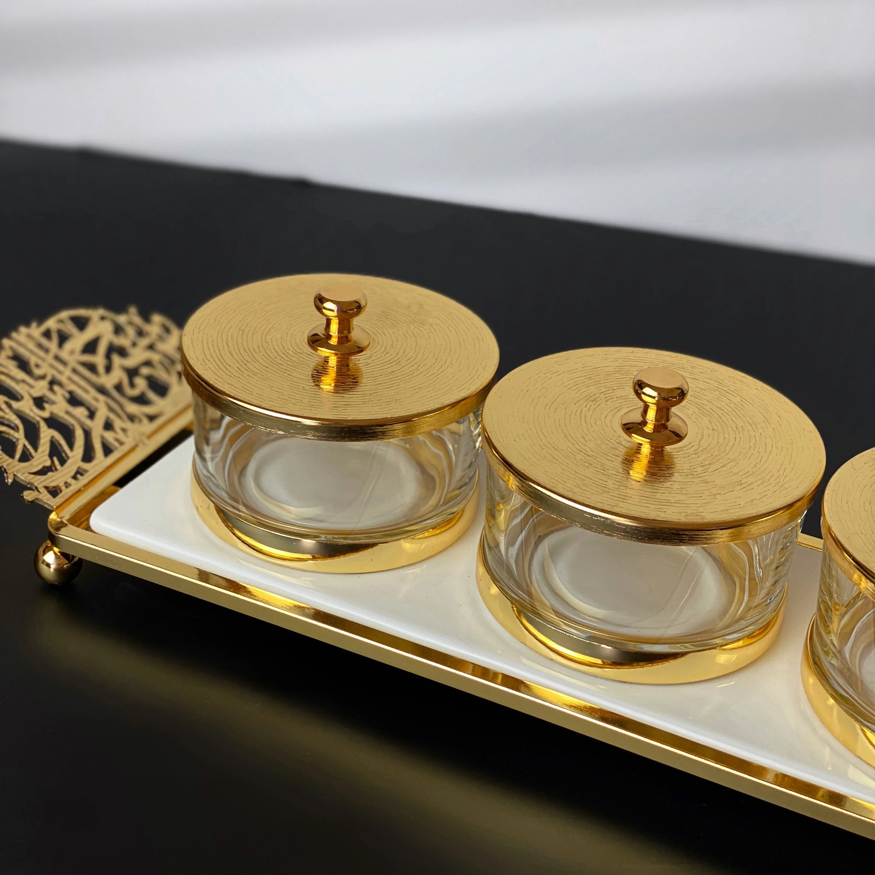 Limited Edition - Snack Serving set (3 Bowls)- White & Gold - Image 10