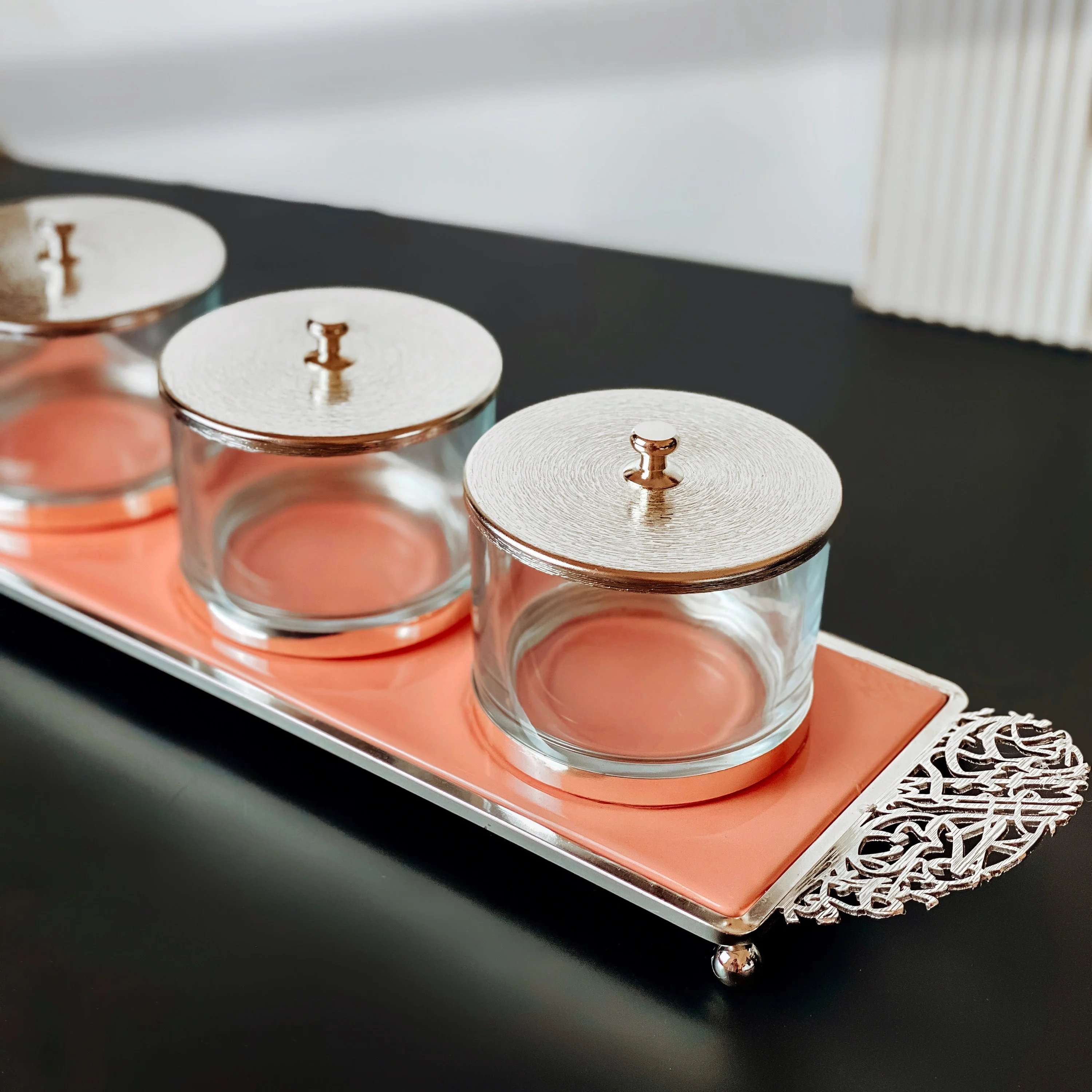 Limited Edition - Snack Serving set (4 Bowls)- Pink & Silver - Image 4