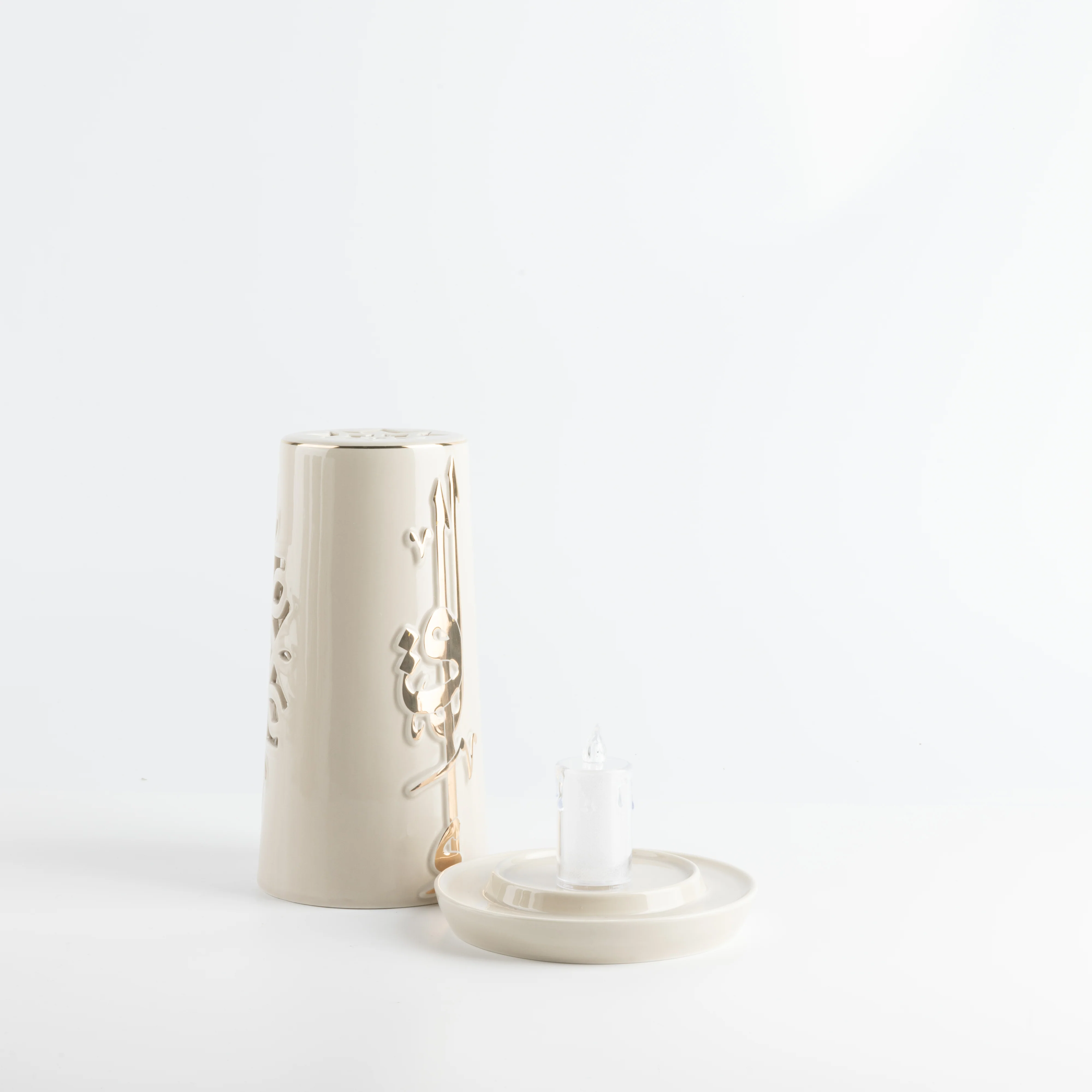Liqa'a - Large Lantern Candle Holder  - Beige & Gold - Image 4