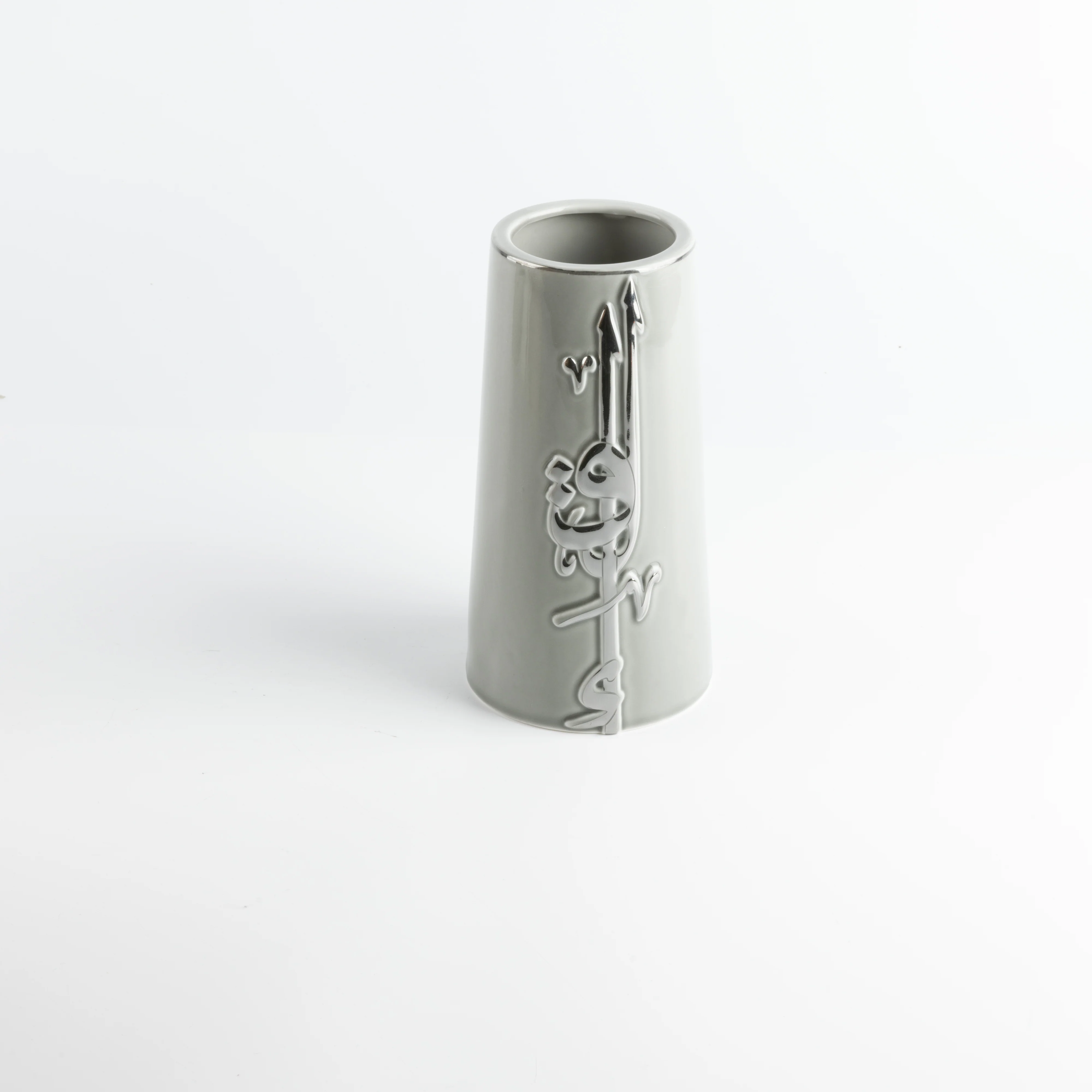 Liqa'a - Medium Decorative Vase - Grey & Silver - Image 5
