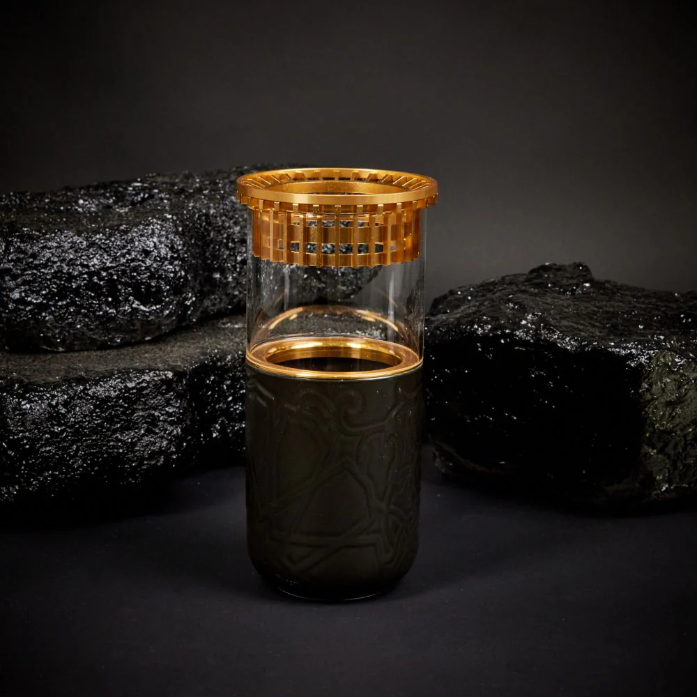 Luxury Majlis - Large Decorative Vase - Black & Gold