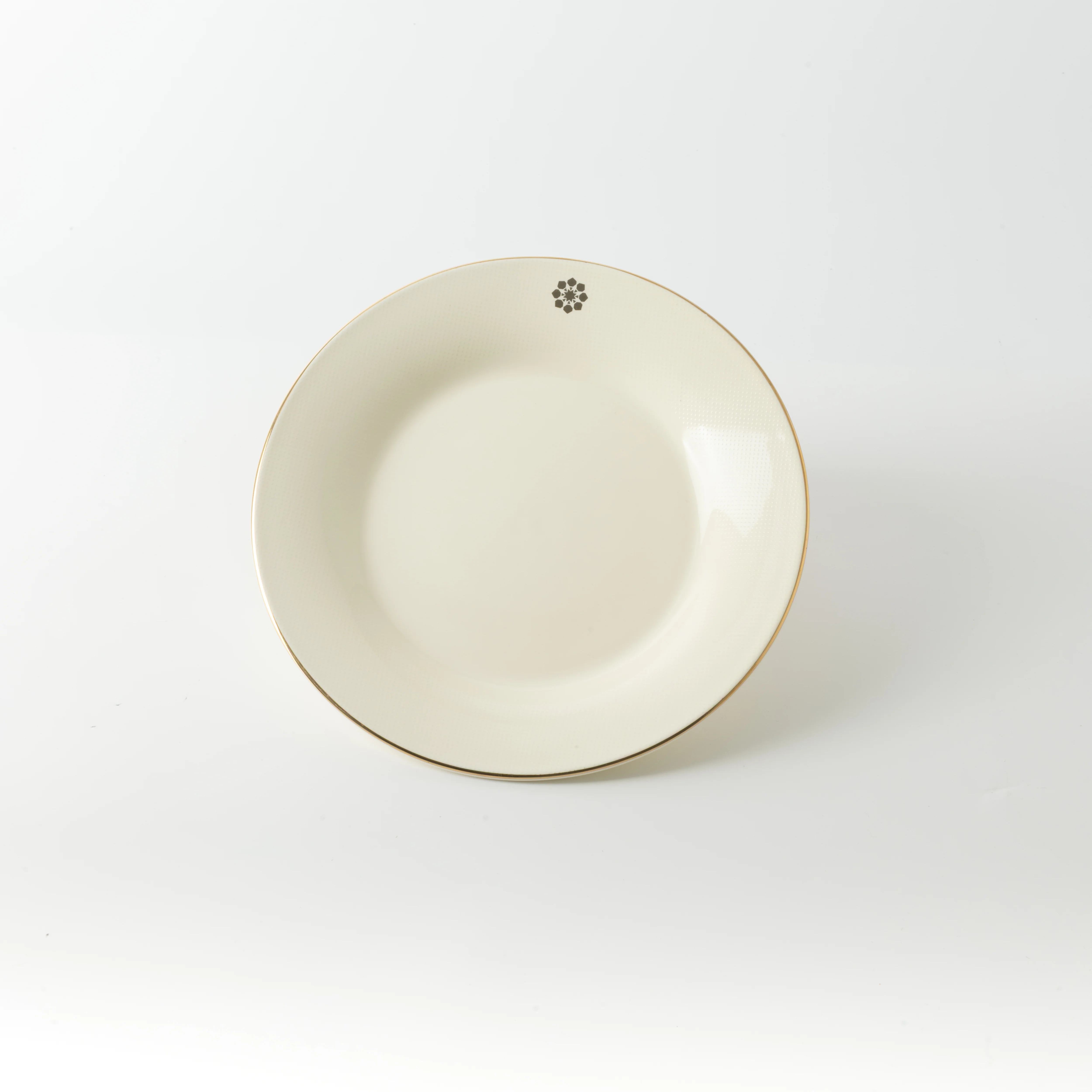 Mirral - Dinner Set (18-Pc) - White & Gold - Image 6