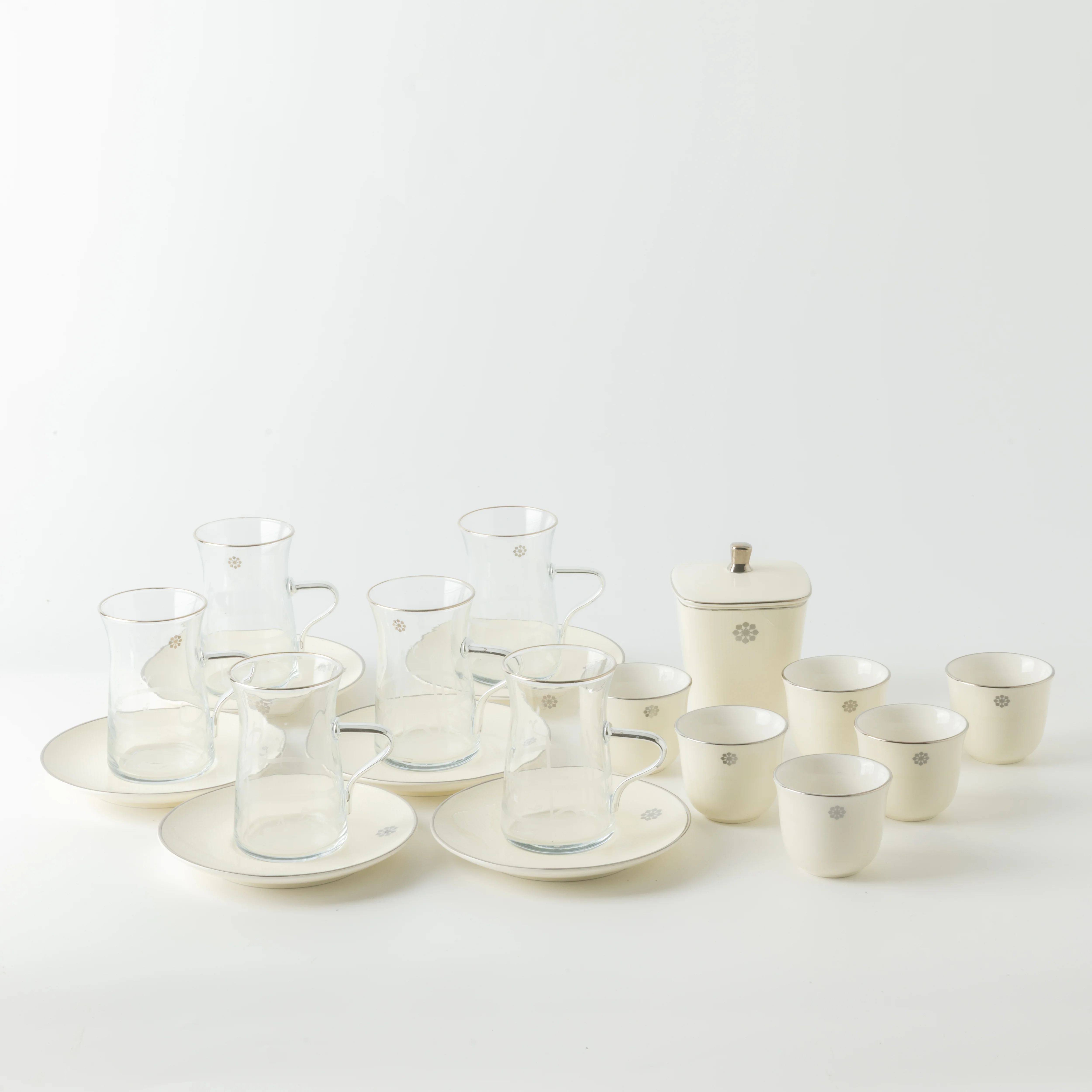 Mirral - Tea Set (19-Pc) - White & Silver - Image 8
