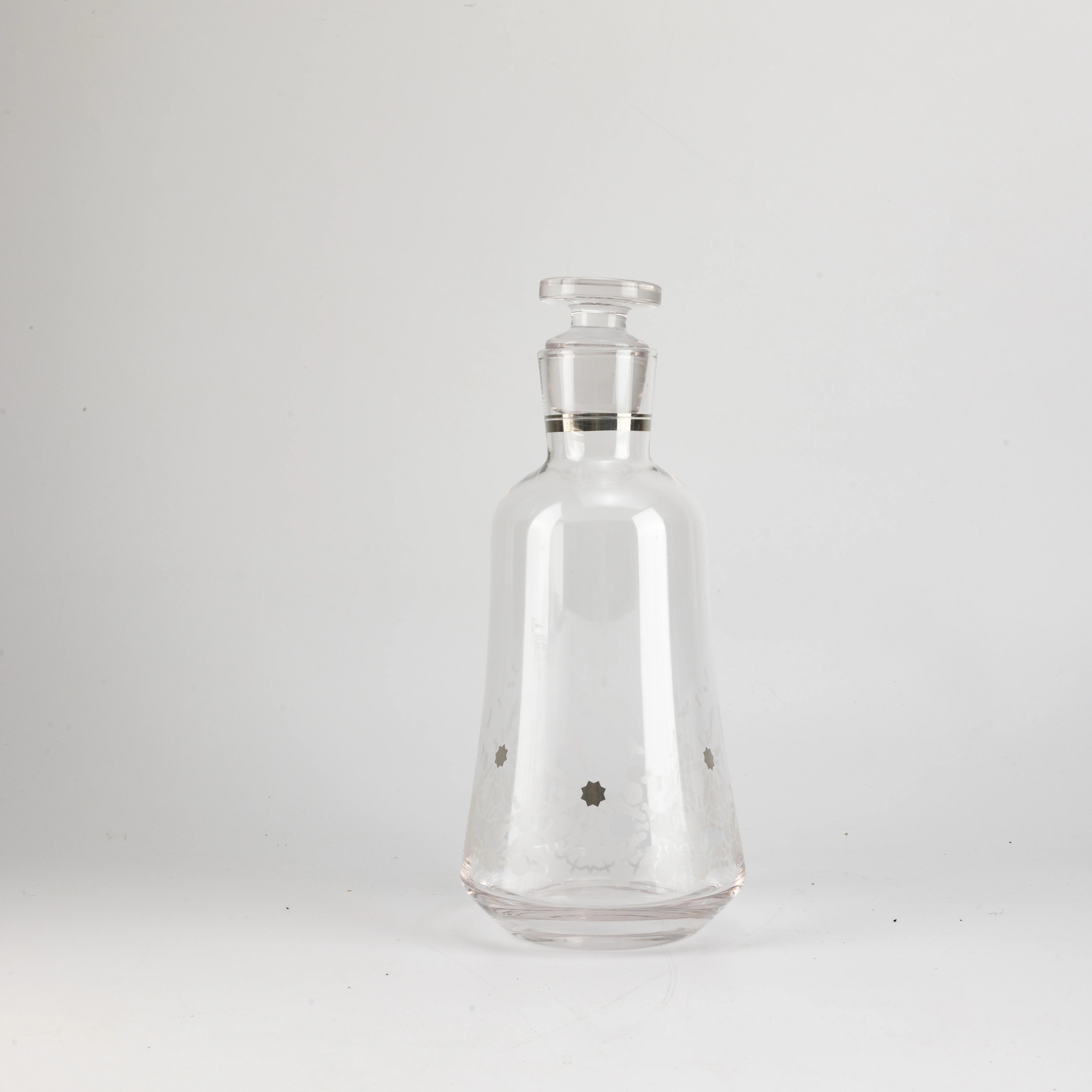 Nourhan - Jug with 6 Short glass cups - Silver - Image 6