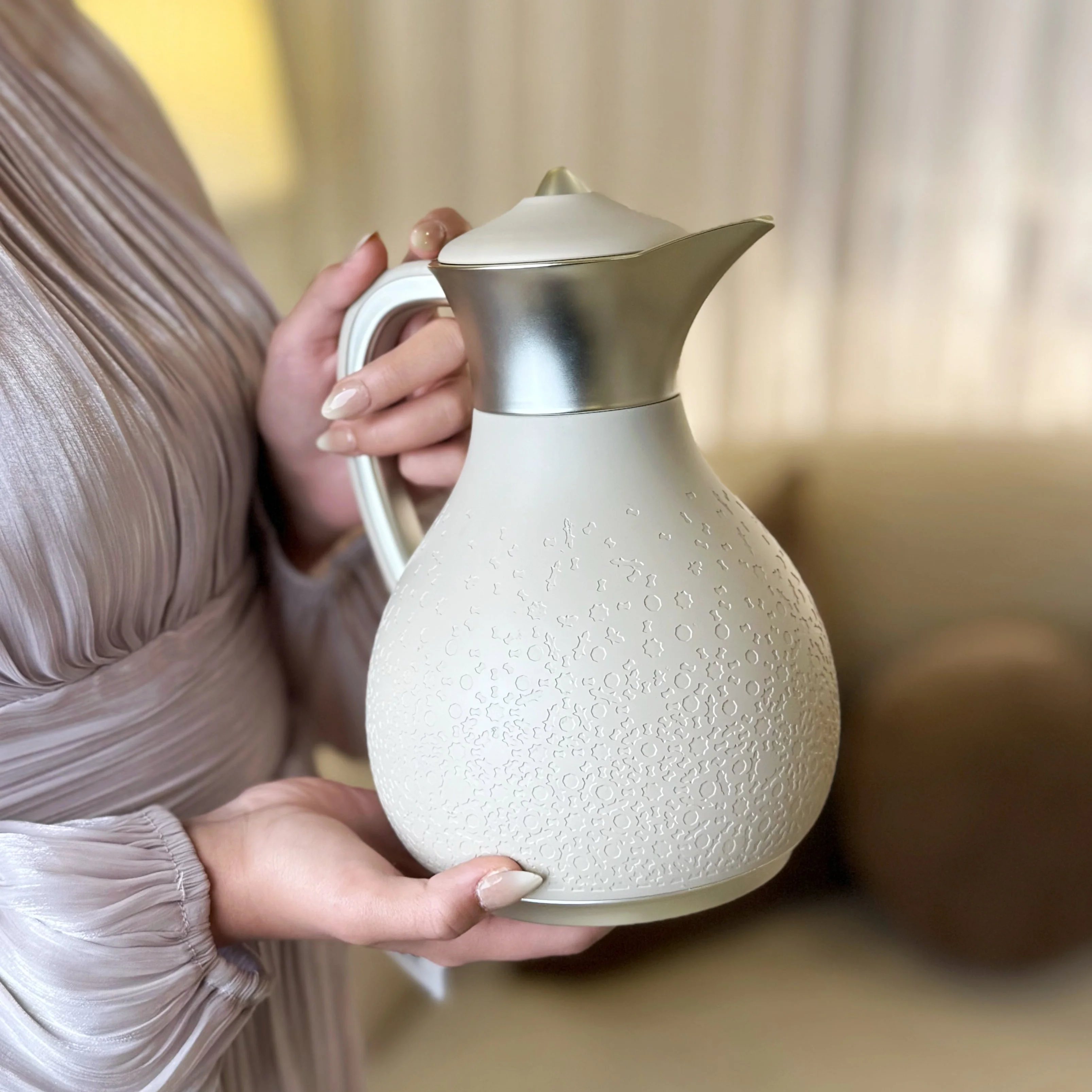 Nourhan - Vacuum Flask/Thermos - Beige & Matt Silver - Image 3